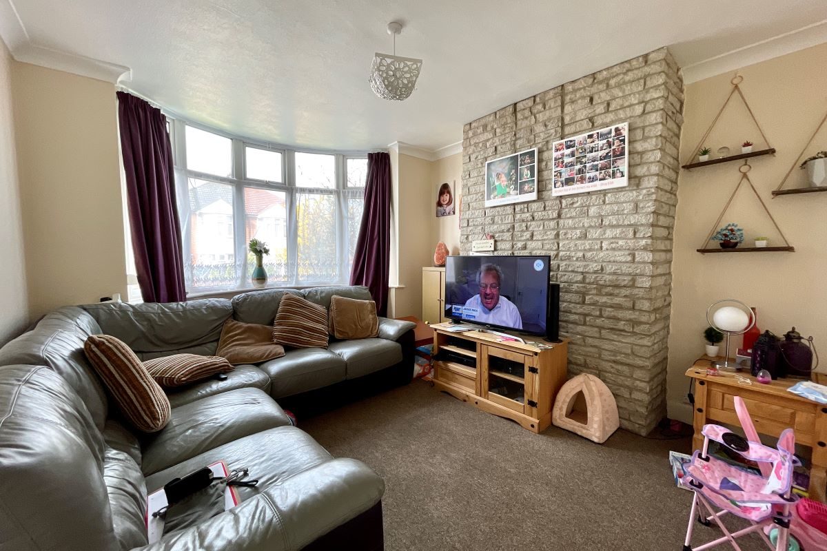 6 Pine Avenue, Ipswich lot image - 1