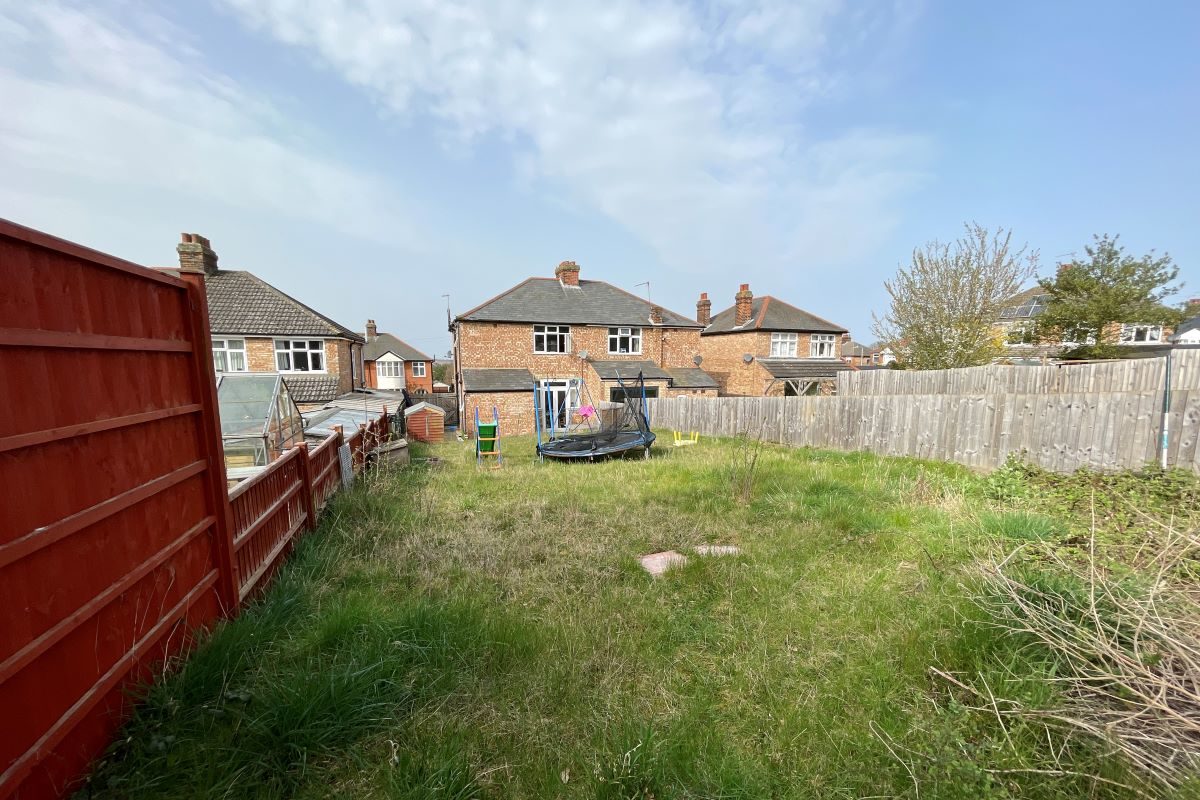 6 Pine Avenue, Ipswich lot image - 8