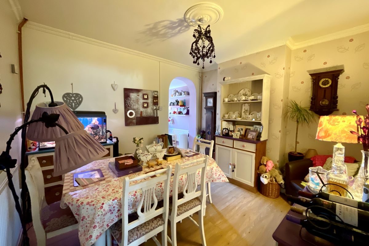 76 Primrose Hill, Haverhill lot image - 1