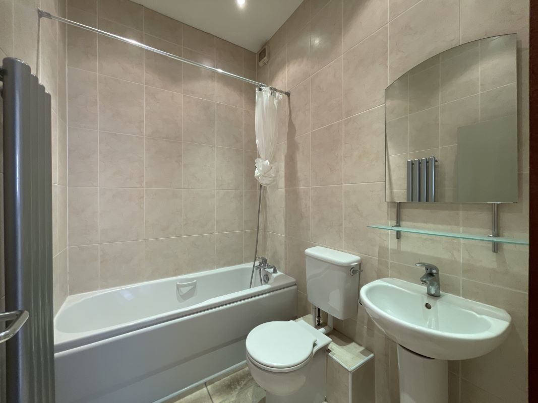 Flat 4Goodmans Lofts, Flat 424 Lloyds Avenue, Ipswich lot image - 9