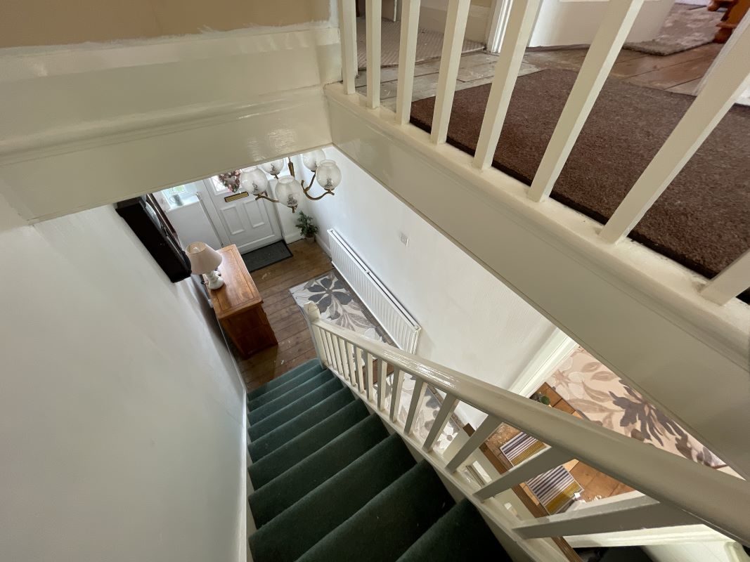 15 Bridport Avenue, Romford lot image - 10