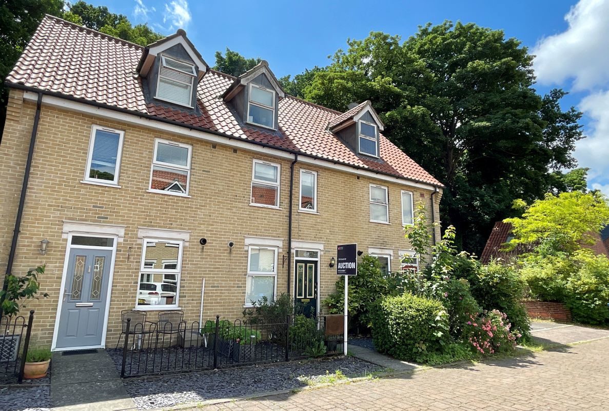 57 Upland Road, Ipswich, Suffolk, IP4 5BT Goldings Auctions