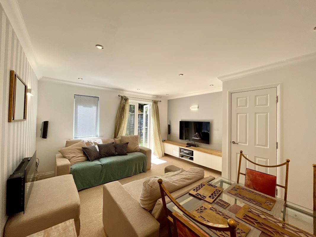 3 Masons Close, Ipswich lot image - 5