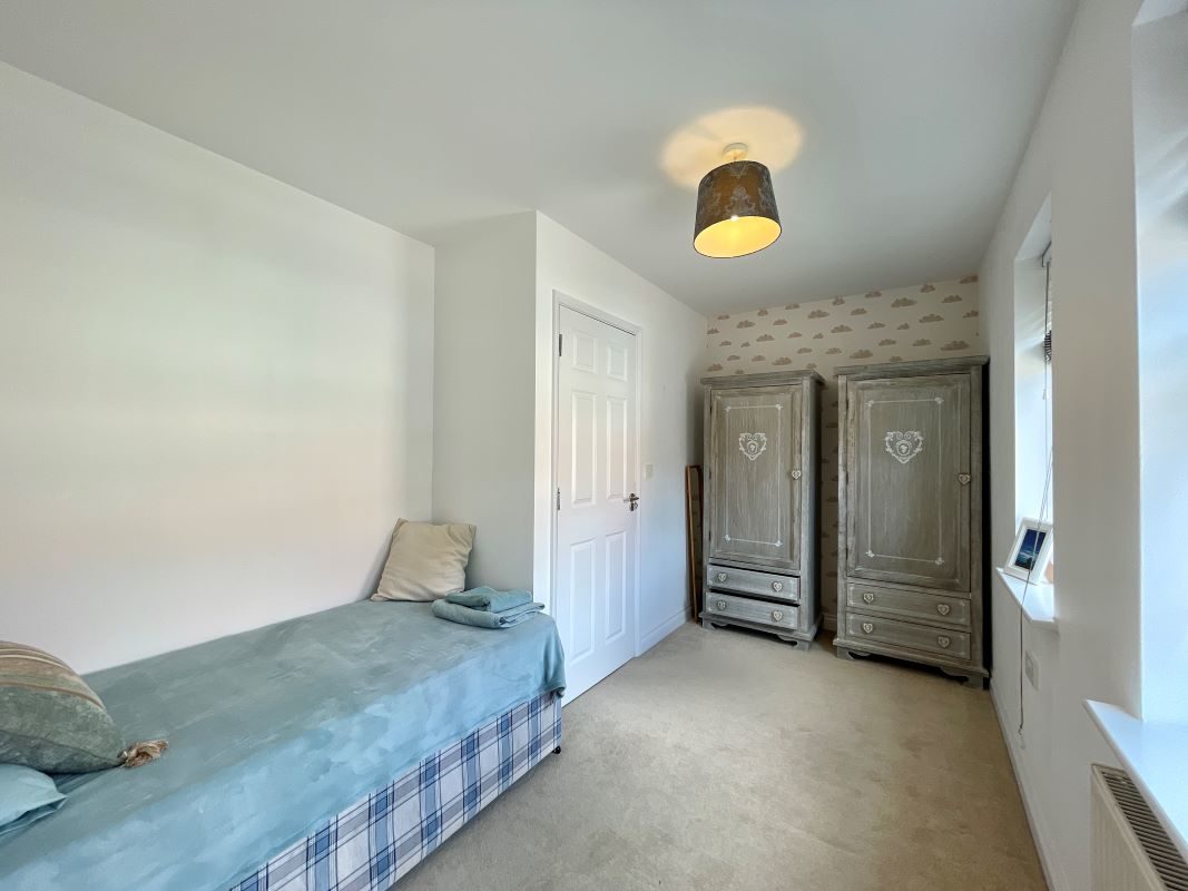 3 Masons Close, Ipswich lot image - 8