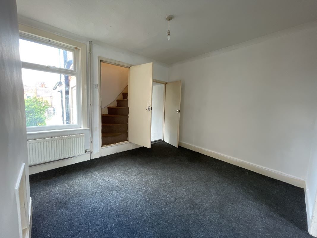 188 Cauldwell Hall Road, Ipswich lot image - 2