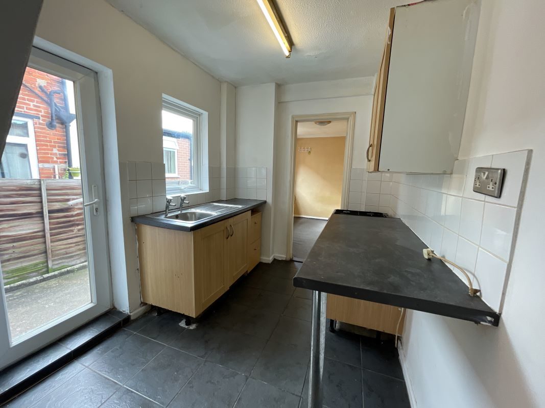 188 Cauldwell Hall Road, Ipswich lot image - 3