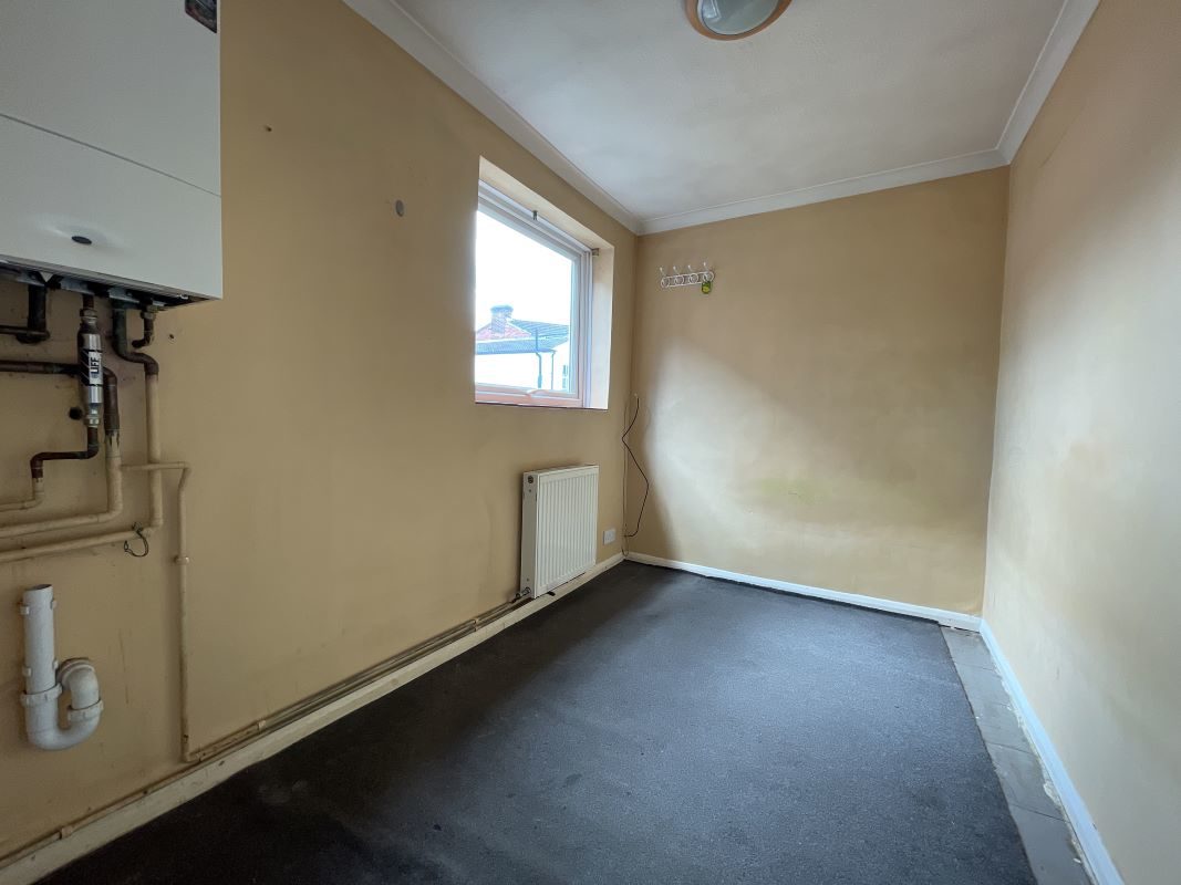 188 Cauldwell Hall Road, Ipswich lot image - 5