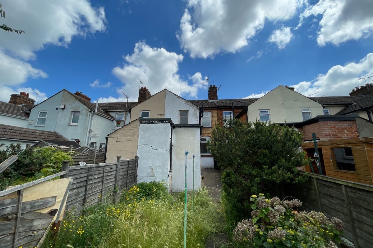 188 Cauldwell Hall Road, Ipswich lot image - 9