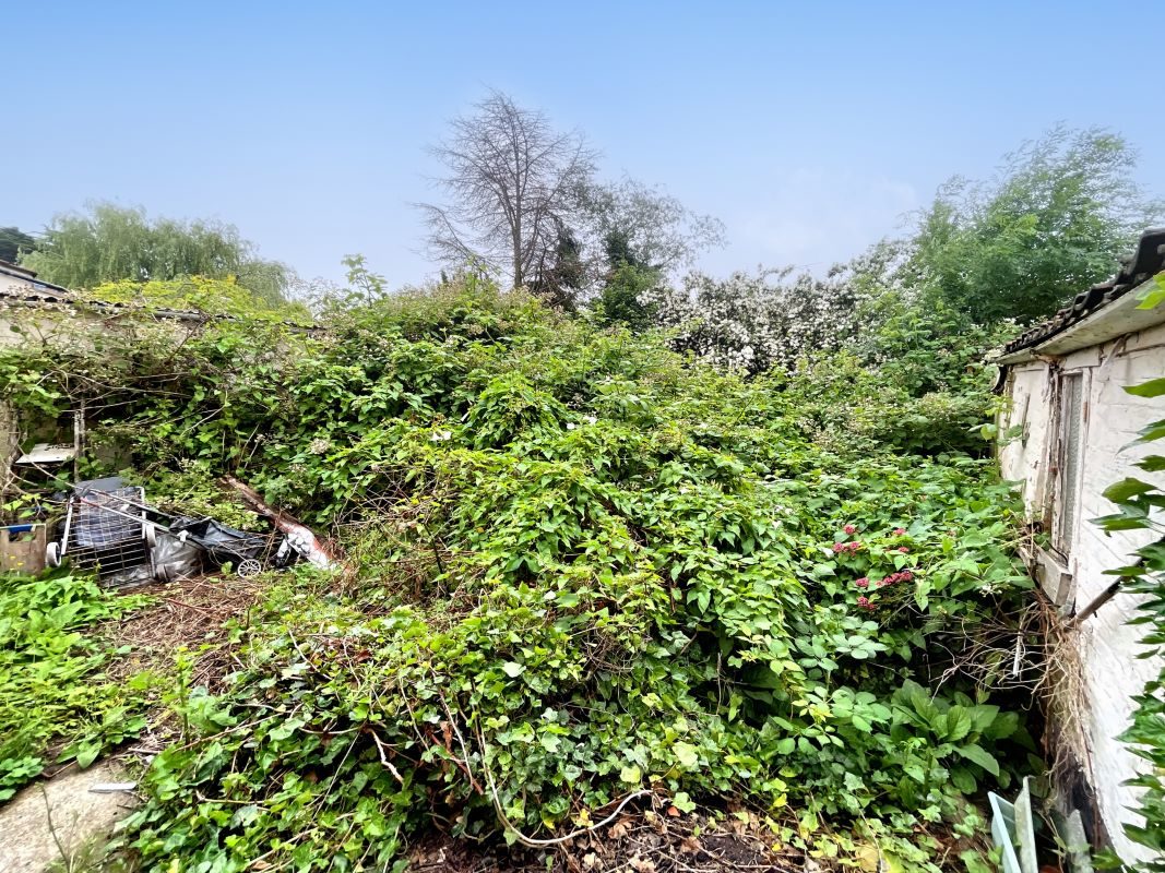 174 Woodbridge Road, Ipswich lot image - 11