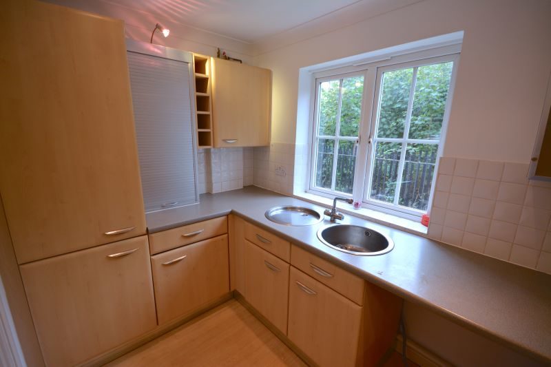 39 George Williams Way, Colchester, CO1 2JP lot image - 6