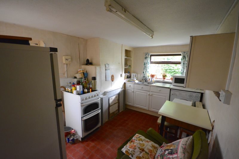 White House, The Green, Ashbocking, Ipswich, IP6 9JZ lot image - 2