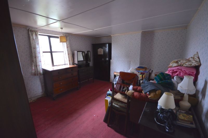 White House, The Green, Ashbocking, Ipswich, IP6 9JZ lot image - 3