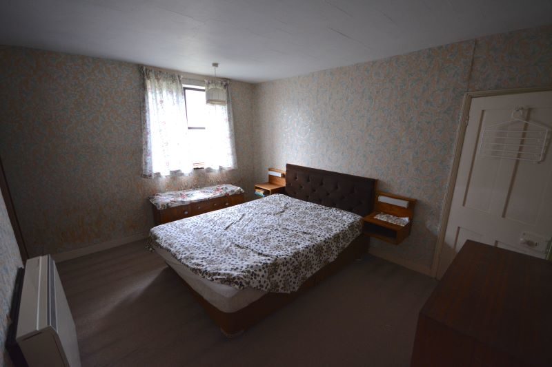 White House, The Green, Ashbocking, Ipswich, IP6 9JZ lot image - 5