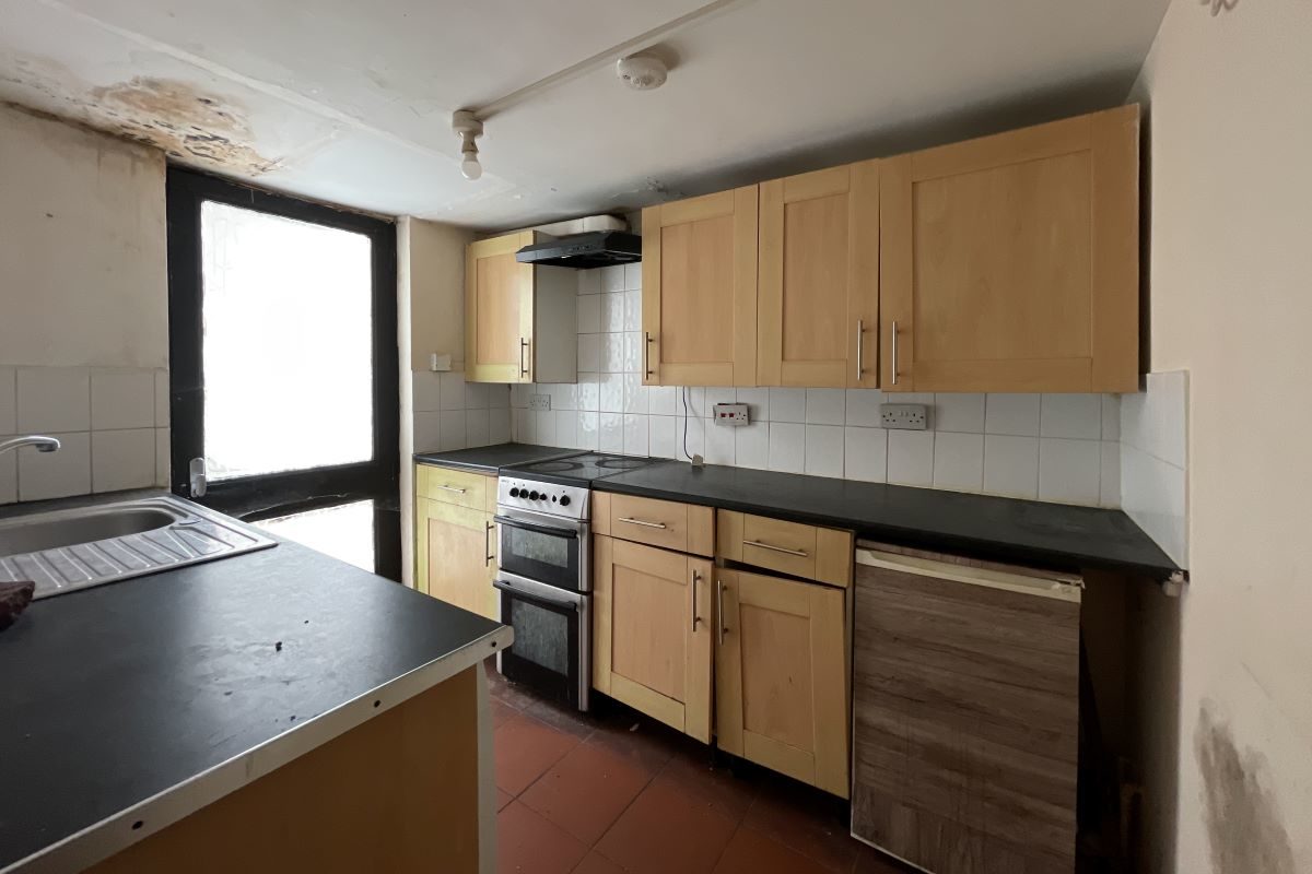 34-36 Woodbridge Road, Ipswich, Suffolk, IP4 2EG lot image - 7