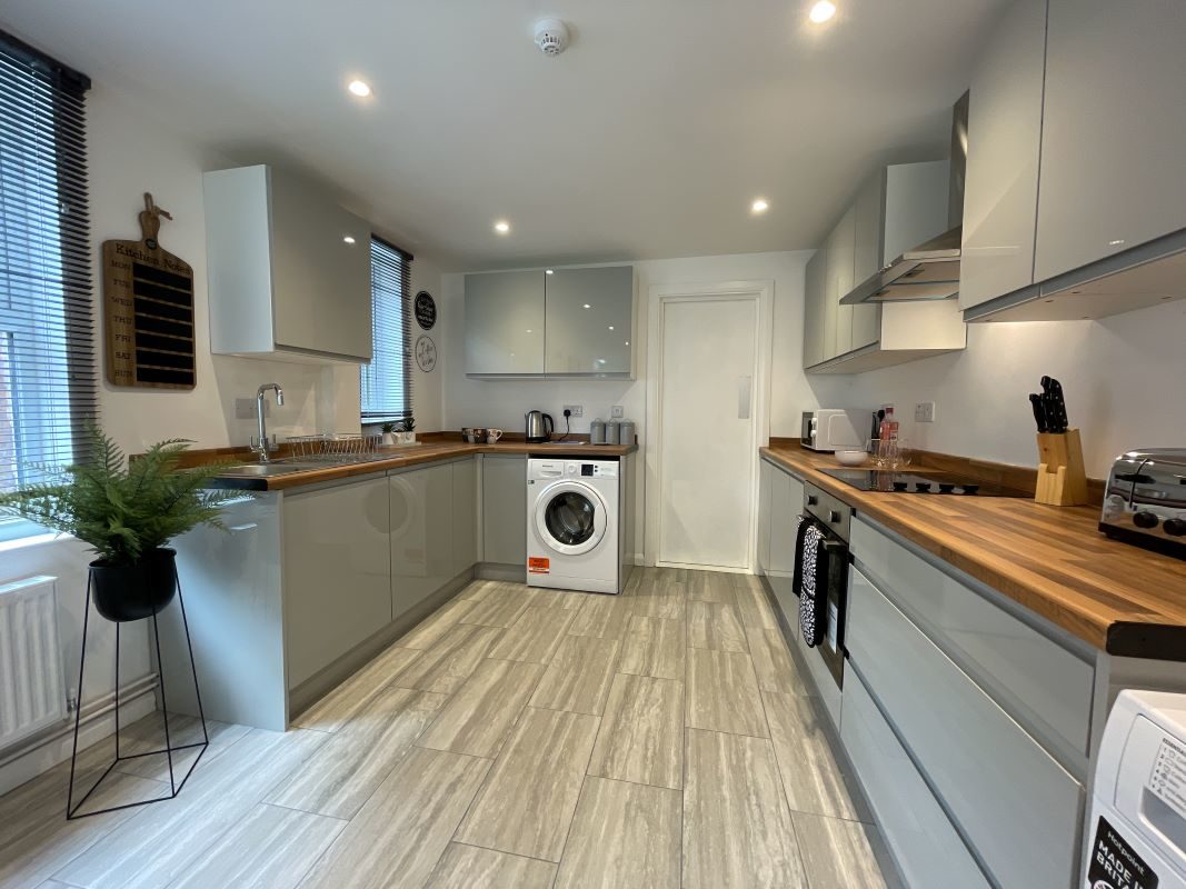 36 Burrell Road, Ipswich, Suffolk, IP2 8AB lot image - 3