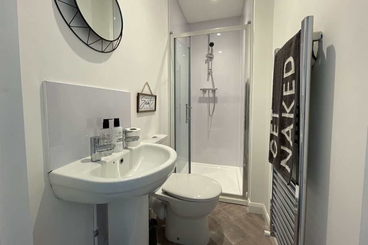 36 Burrell Road, Ipswich, Suffolk, IP2 8AB lot image - 8