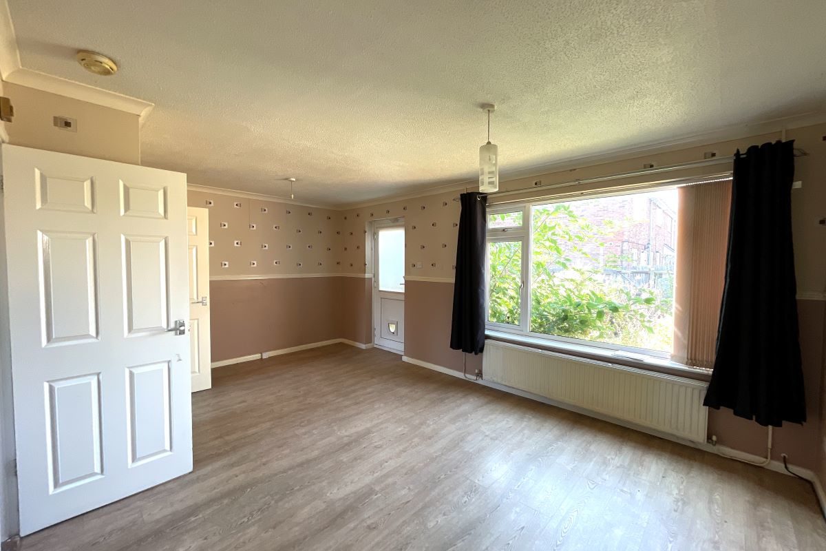 17 Mottram Close, Ipswich, Suffolk, IP2 9XQ lot image - 2