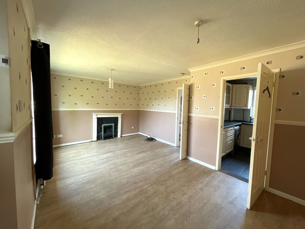 17 Mottram Close, Ipswich, Suffolk, IP2 9XQ lot image - 4