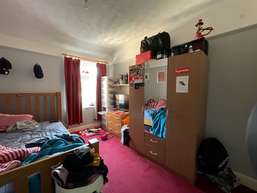 49 Maidstone Road, Felixstowe, Suffolk, IP11 9EE lot image - 6