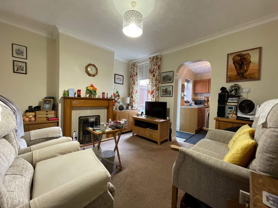 59 Alston Road, Ipswich, Suffolk, IP3 8EU lot image - 2