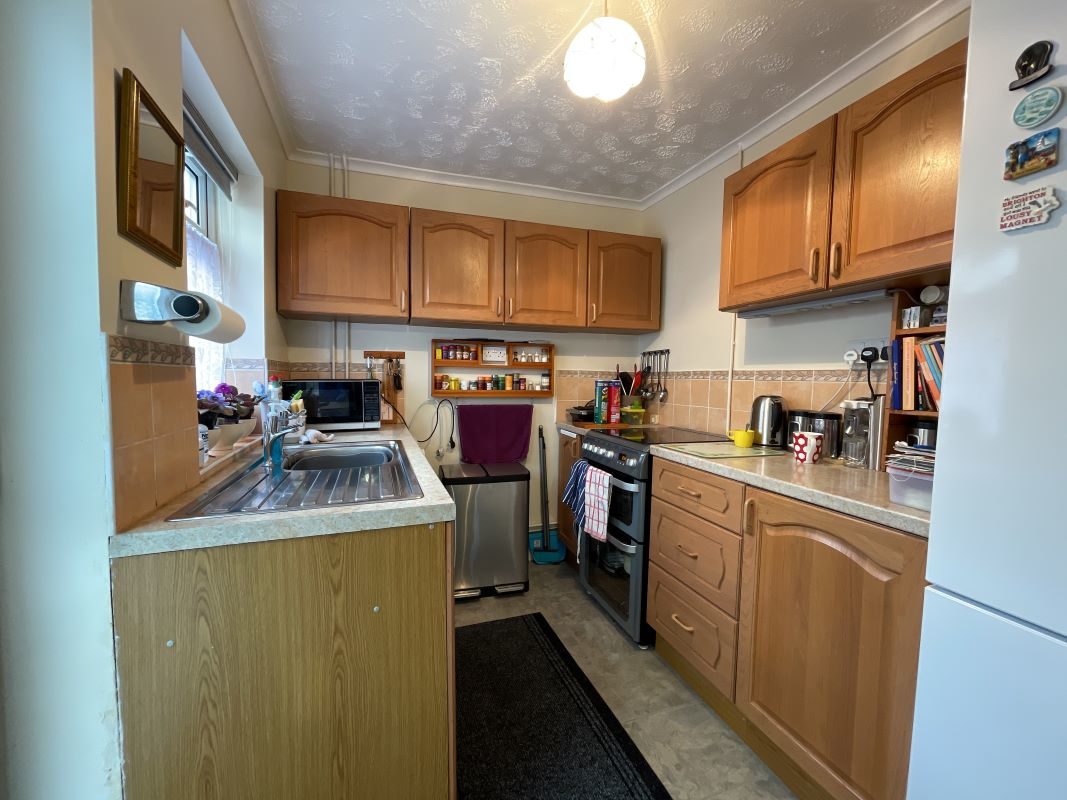 59 Alston Road, Ipswich, Suffolk, IP3 8EU lot image - 3