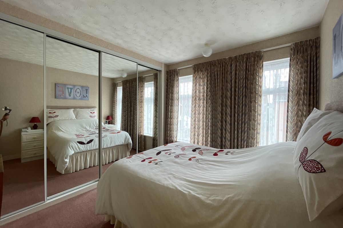 10 Dover Road, Ipswich, Suffolk, IP3 8JQ lot image - 6