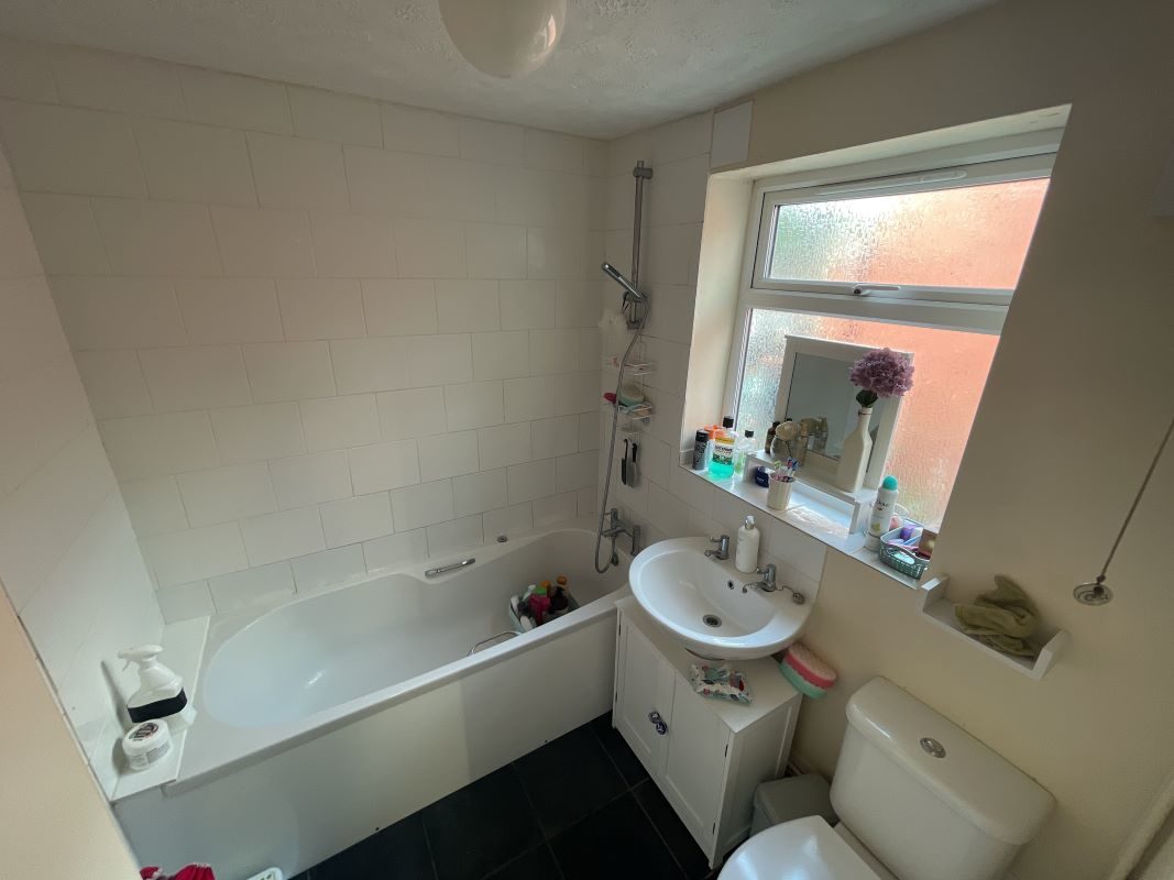 37 Windsor Road, Ipswich, Suffolk, IP1 4AN lot image - 6