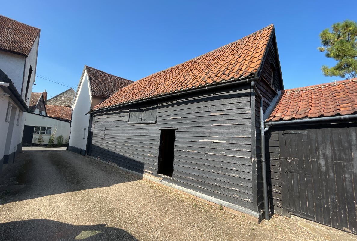 The Barn, 2 Bridge Street, Needham Market, Ipswich, Suffolk, IP6 8AG lot image - 0