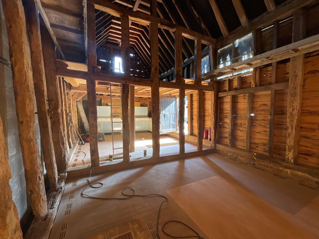 The Barn, 2 Bridge Street, Needham Market, Ipswich, Suffolk, IP6 8AG lot image - 2