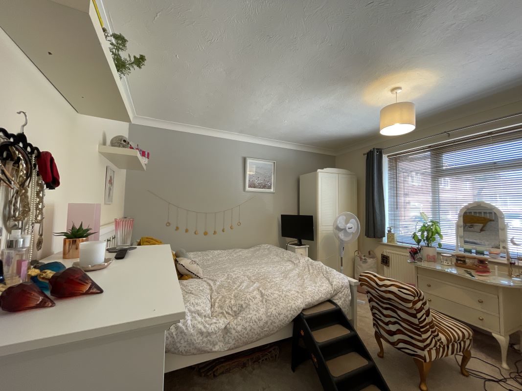 16 Morgan Court, Claydon, Ipswich, Suffolk, IP6 0AN lot image - 7