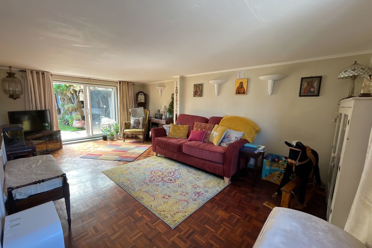 1 Station Cottages Station Road, Bentley, Ipswich, Suffolk, IP9 2DB lot image - 6