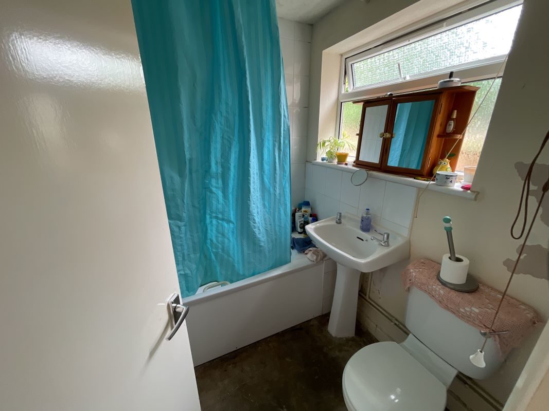 11 Surrey Road, Ipswich, Suffolk, IP1 2LE lot image - 7