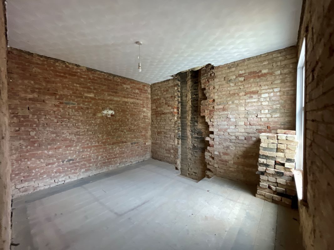 17 Foxhall Road, Ipswich, Suffolk, IP3 8JU lot image - 6