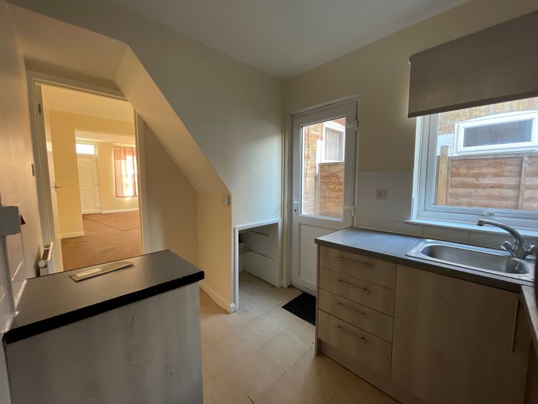 4 Bradley Street, Ipswich, Suffolk, IP2 8DU lot image - 3