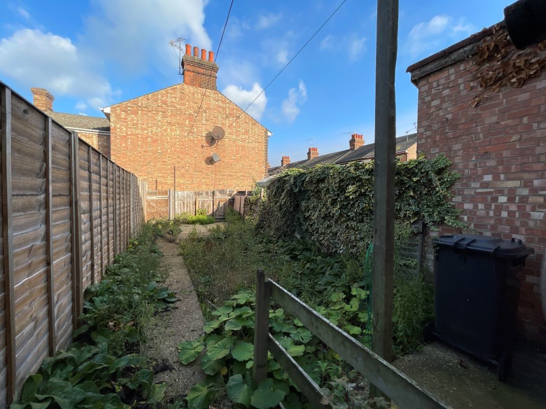 4 Bradley Street, Ipswich, Suffolk, IP2 8DU lot image - 8