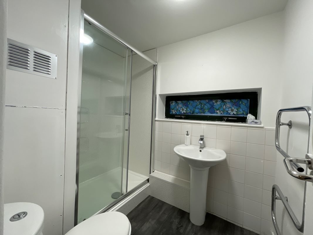 Flat 3, 1 Fore Hamlet, Ipswich, Suffolk, IP3 8AA lot image - 6