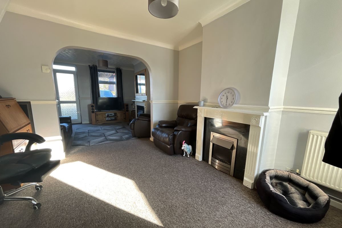 463 Bramford Road, Ipswich, Suffolk, IP1 5AU lot image - 1