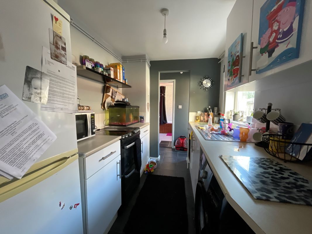 465 Bramford Road, Ipswich, Suffolk, IP1 5AU lot image - 3