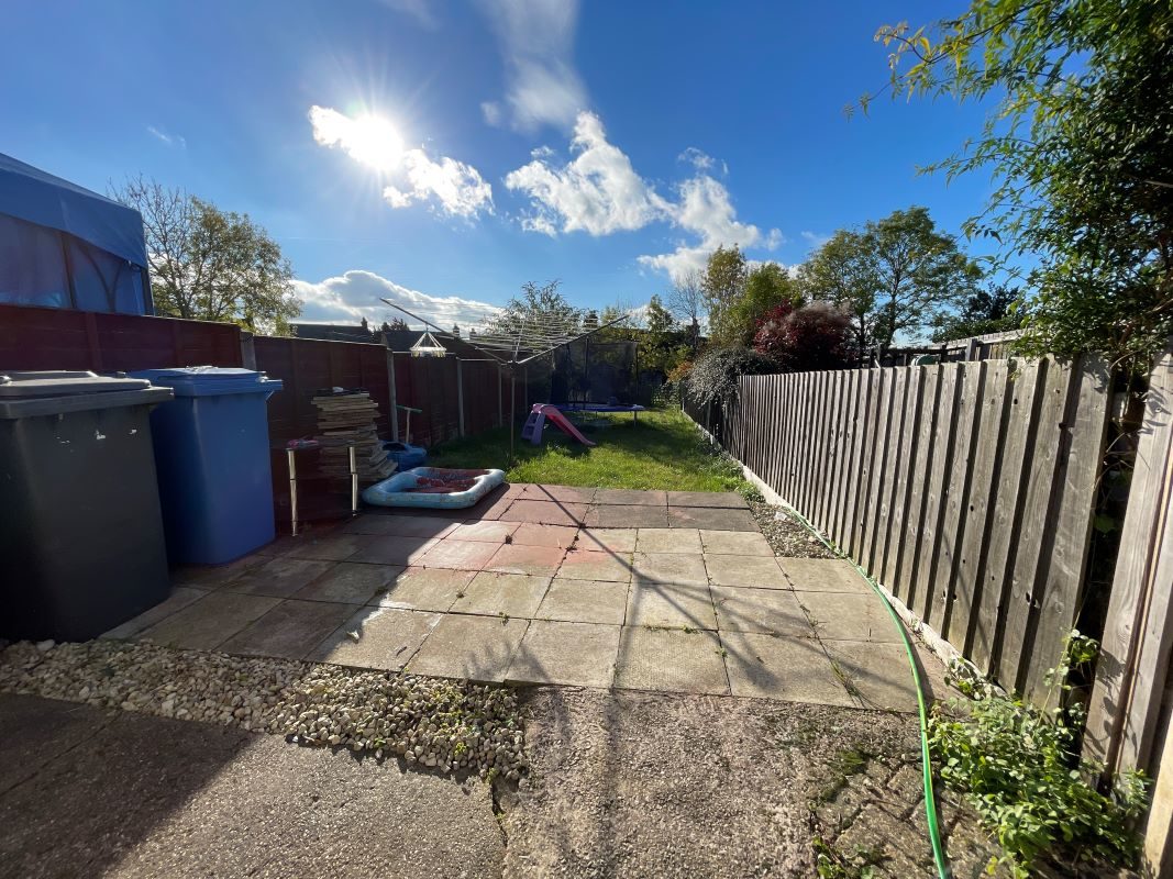 465 Bramford Road, Ipswich, Suffolk, IP1 5AU lot image - 10