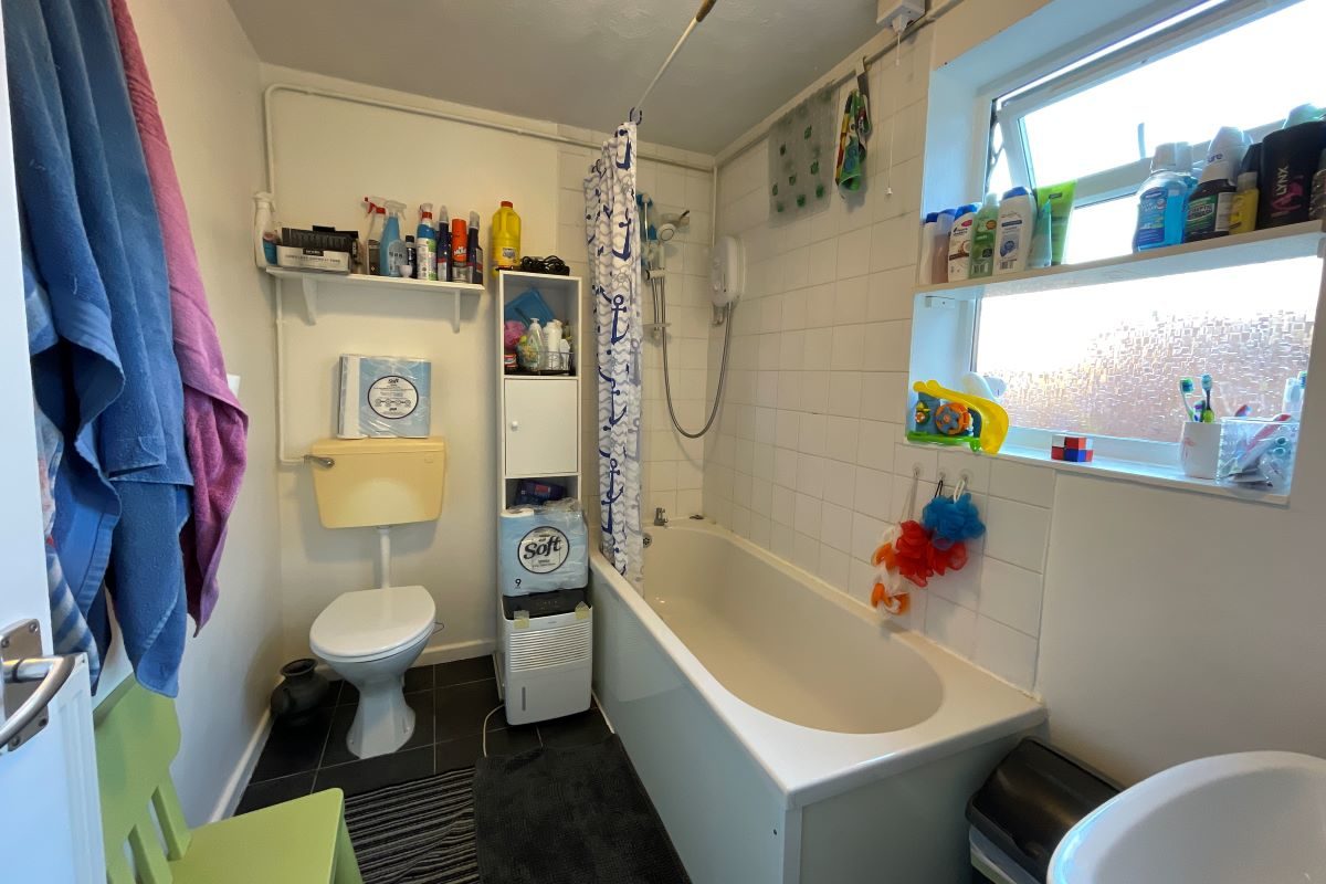 61 Alston Road, Ipswich, Suffolk, IP3 8EU lot image - 7