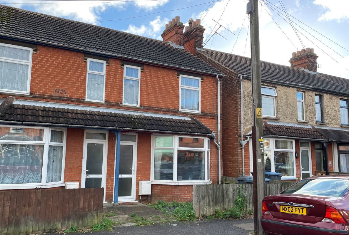 65 Cornwall Road, Felixstowe, Suffolk, IP11 9AQ lot image - 0