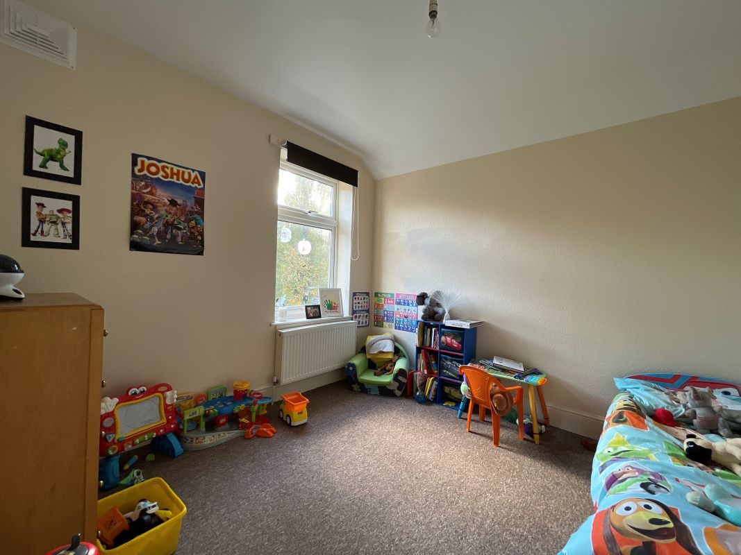 65 Cornwall Road, Felixstowe, Suffolk, IP11 9AQ lot image - 7