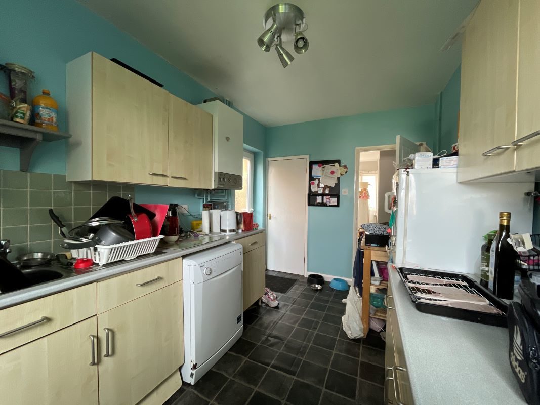 46 Cornwall Road, Felixstowe, Suffolk, IP11 9AQ lot image - 4