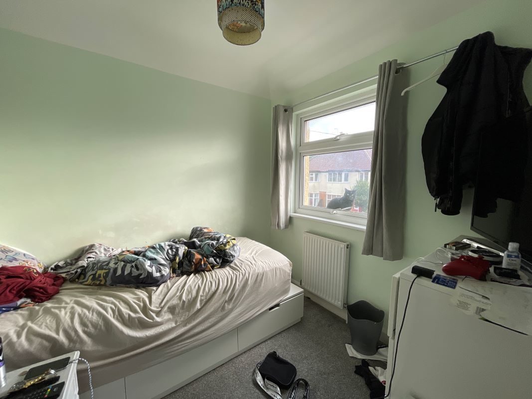 46 Cornwall Road, Felixstowe, Suffolk, IP11 9AQ lot image - 8