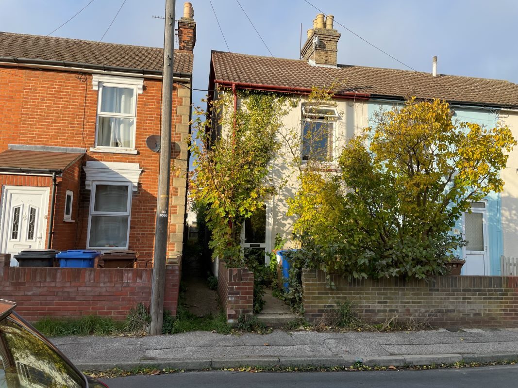 49 Parade Road, Ipswich, Suffolk, IP4 4BH lot image - 0