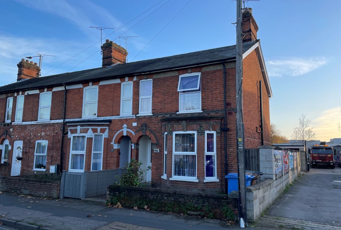 179 Bramford Road, Ipswich, Suffolk, IP1 4AA lot image - 0