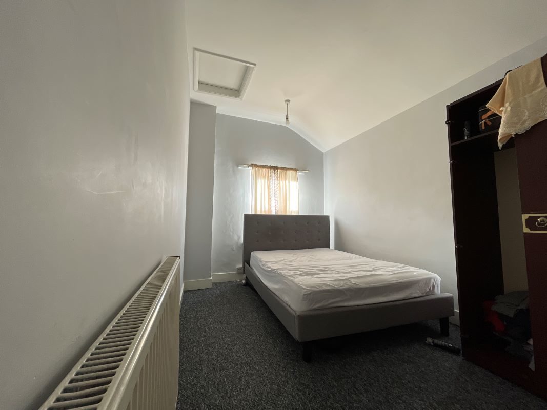 179 Bramford Road, Ipswich, Suffolk, IP1 4AA lot image - 6