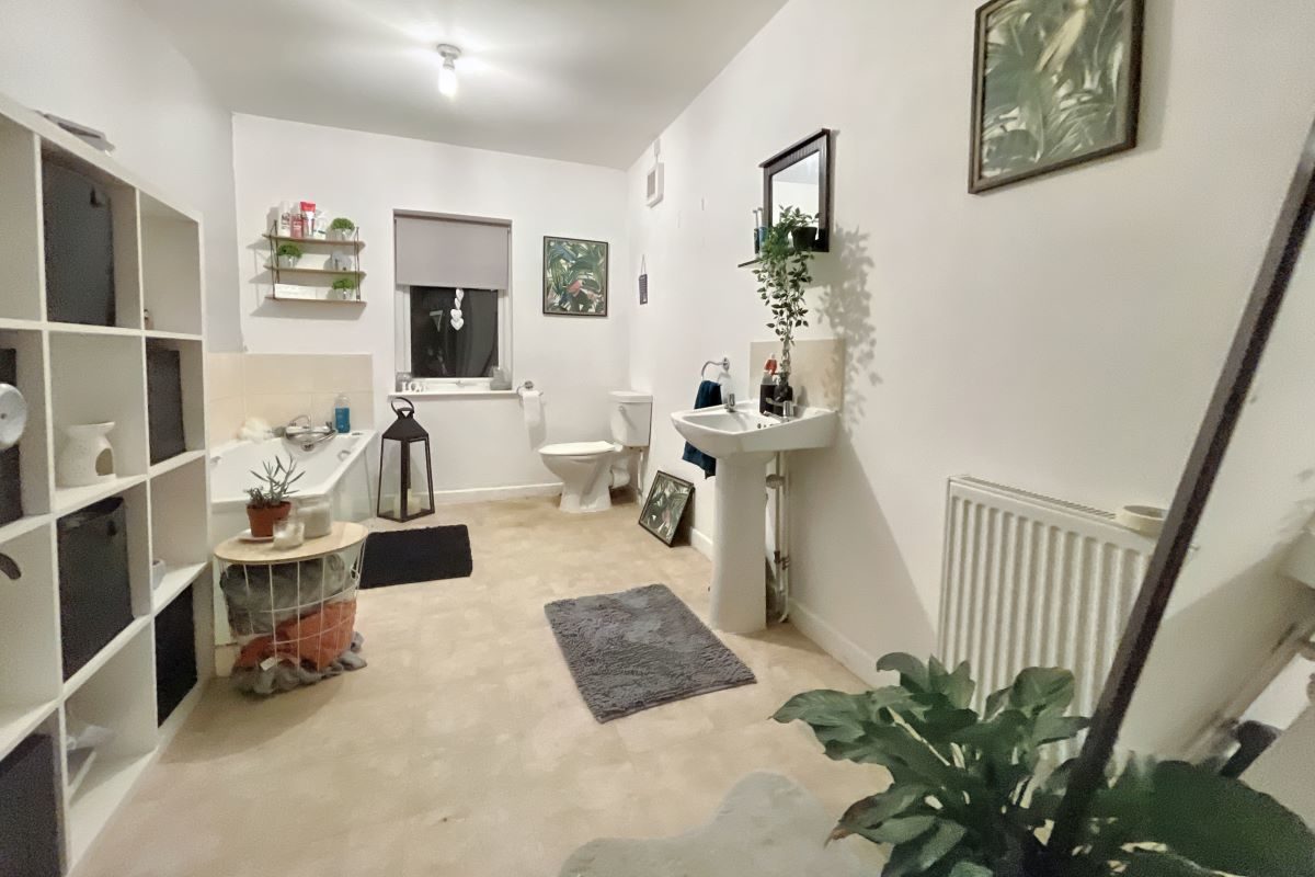 12 Kemball Street, Ipswich, Suffolk, IP4 5EE lot image - 4