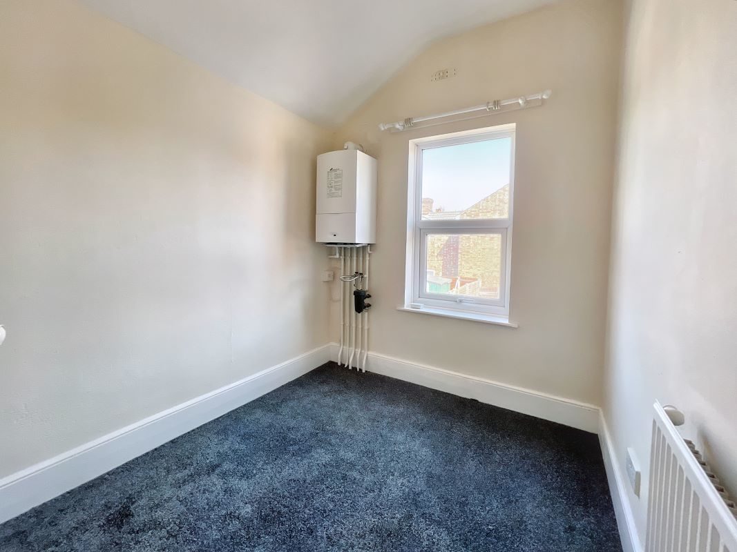 4 Bradley Street, Ipswich, Suffolk, IP2 8DU lot image - 7