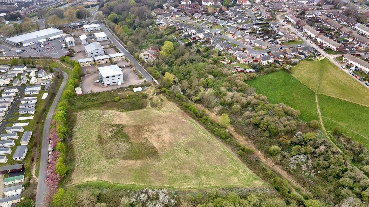 Land at, Haven Exchange South, Felixstowe, Suffolk, IP11 2QE lot image - 3